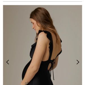 A pea in the pod ruffled maternity one piece swimsuit